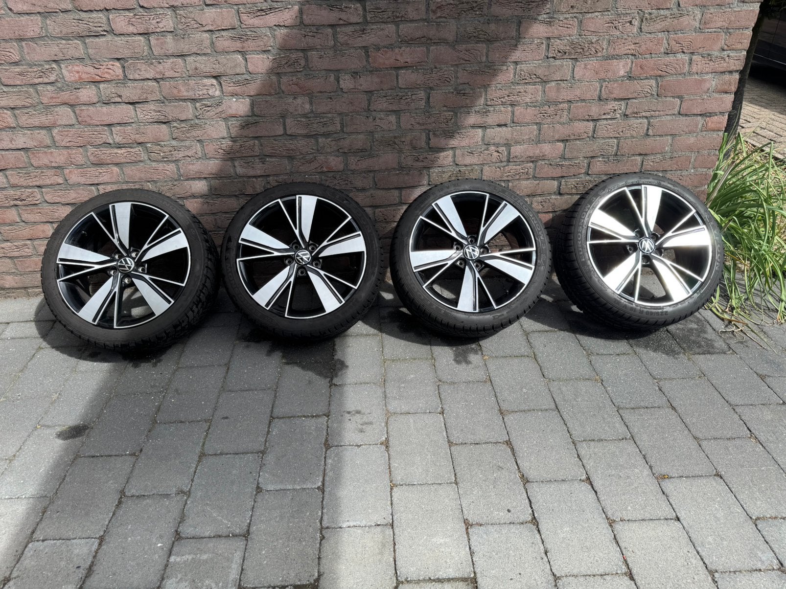 Originele Golf 8 (o.a GTE) winterset, Auto-onderdelen, Ophalen, 18 inch, Gebruikt, Banden en Velgen