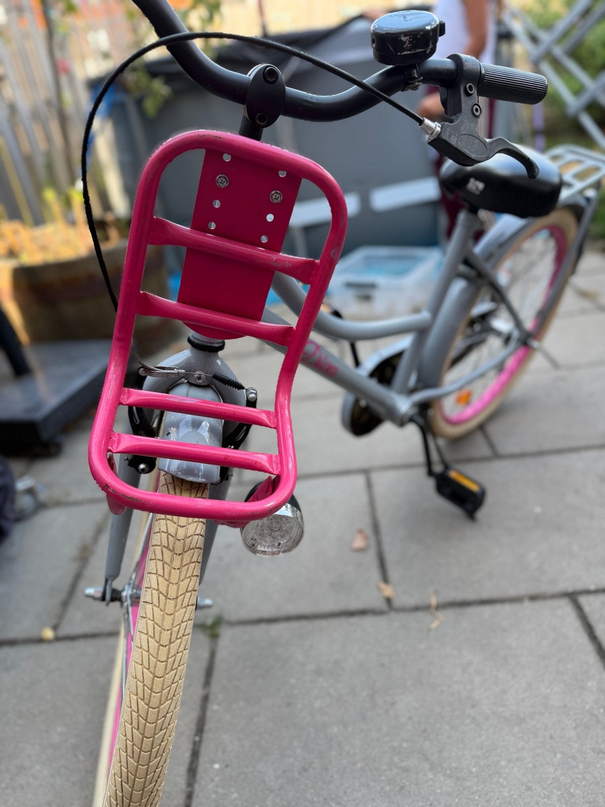 Meisjesfiets 22inch - Roze/Grijs met voordrager, Ophalen, Gebruikt, Terugtraprem, 20 inch