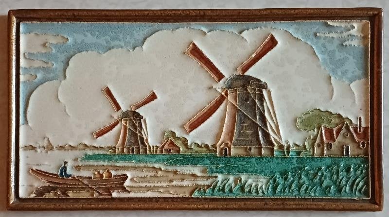 Cloisonne tegel van de porceleyne fles 2 korenmolens, Ophalen of Verzenden