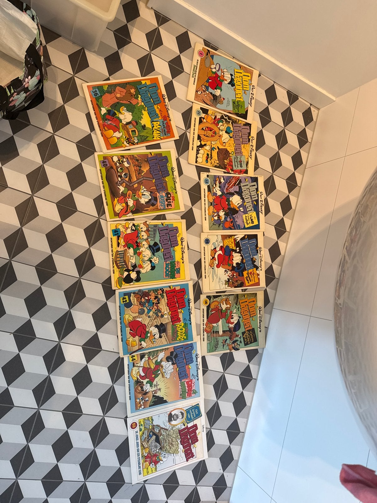 Oom dagoberts avondturen van een steenrijke eend (11 stuks), Meerdere stripboeken, Ophalen, Gelezen
