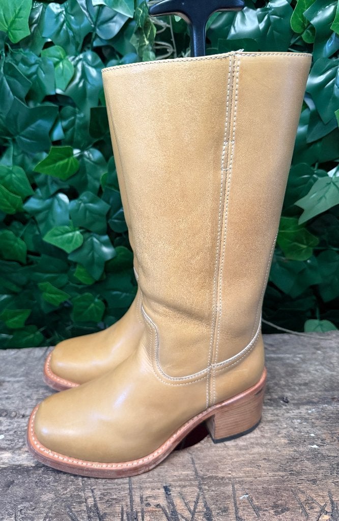 prachtige vintage blokhak laarzen van Sendra maat 38, Overige kleuren, Nieuw, Ophalen of Verzenden, Sendra