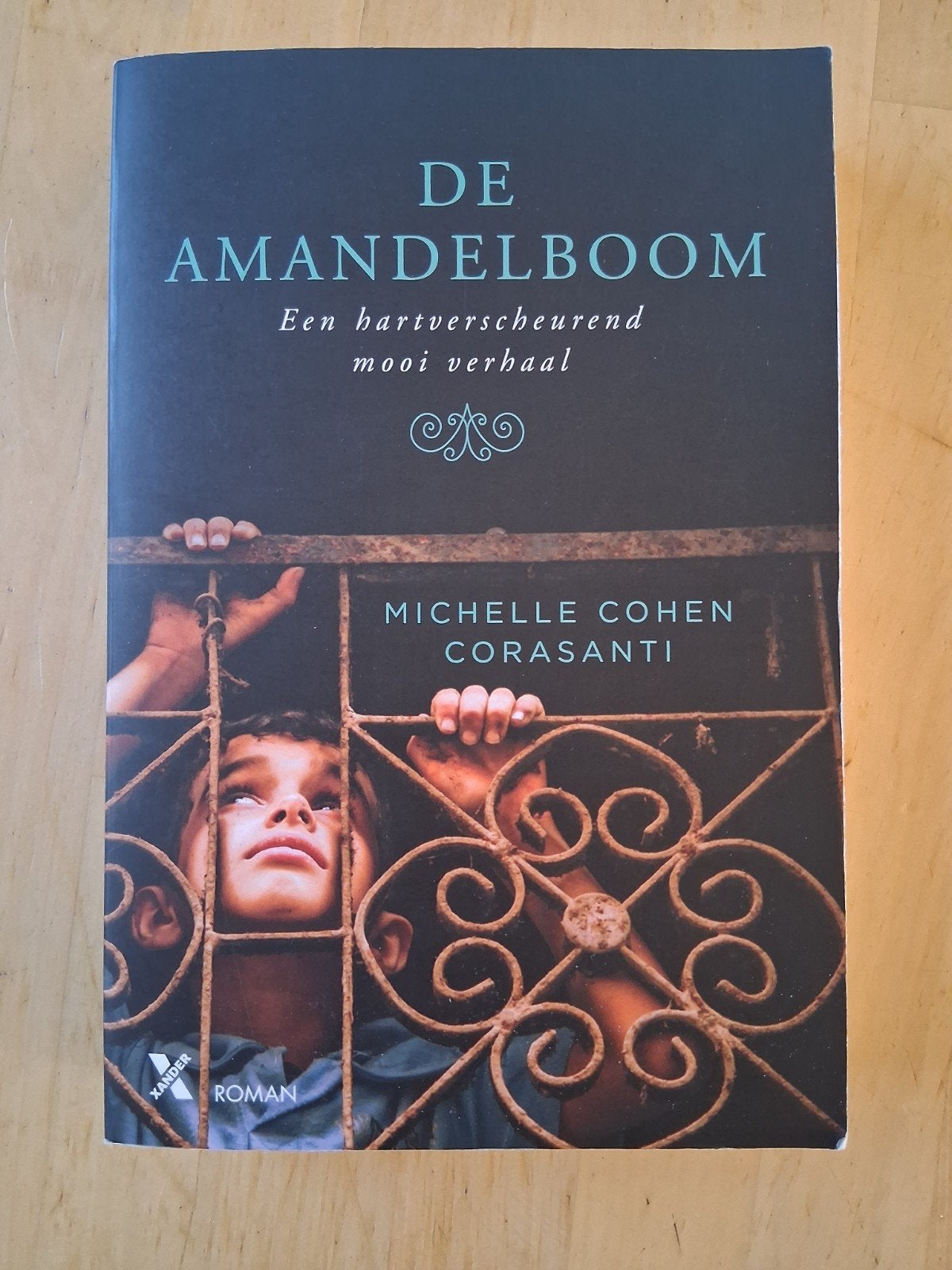Michelle Cohen Corasanti - De amandelboom, Boeken, Ophalen of Verzenden, Gelezen, Michelle Cohen Corasanti