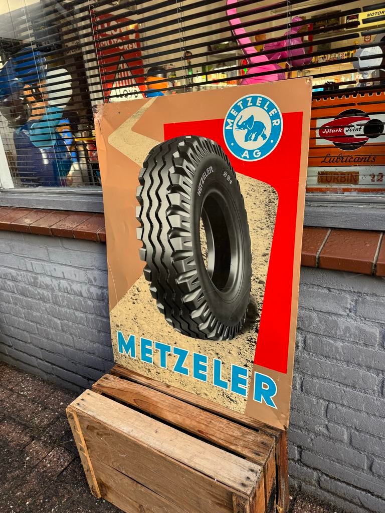 Vintage Metzeler AG Reclamebord - Banden Reclame, Ophalen, Reclamebord, Gebruikt, .