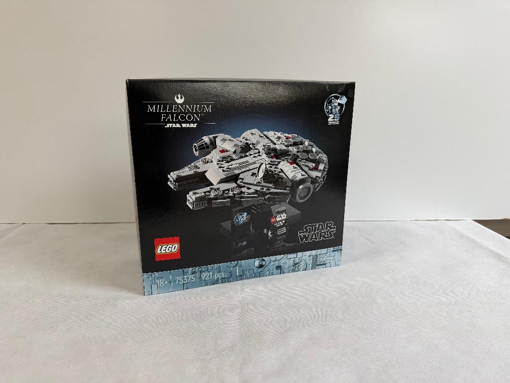 LEGO Star Wars Millenium Falcon (75375) - Nieuw in doos, Star Wars, Lego, Nieuw, Ophalen of Verzenden