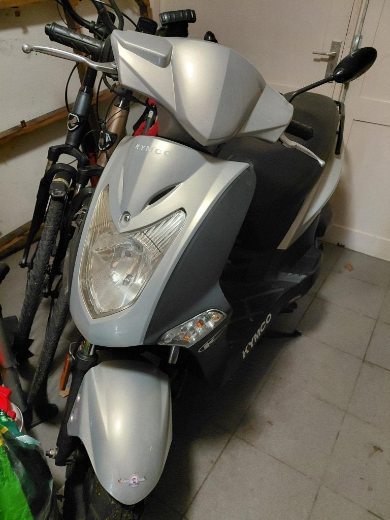 Kymco Agility 50 te koop (bromscooter), Fietsen en Brommers, Ophalen, Gebruikt, Maximaal 45 km/u, 49 cc