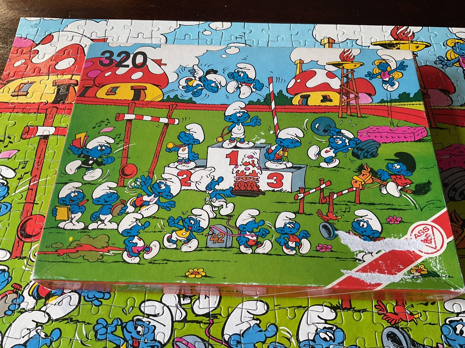 Smurfen puzzel 320 stukjes, Ophalen of Verzenden, Minder dan 500 stukjes, Zo goed als nieuw