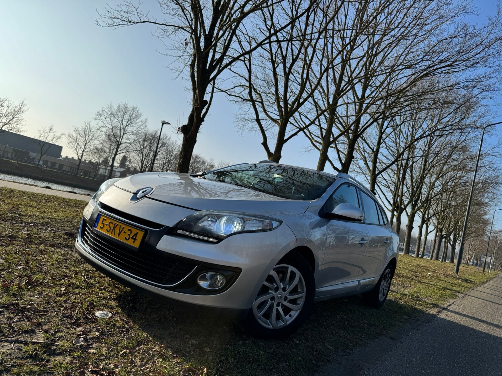 Renault Mégane 1.5 DCI 81KW Estate 2013 Grijs, Auto's, Renault, Voorwielaandrijving, 4 cilinders, 1283 kg, Origineel Nederlands