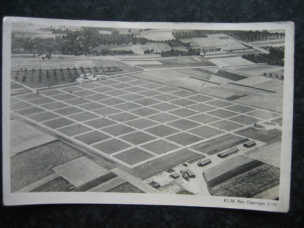 MARGRATEN luchtopname soldaten kerkhof 1947, Verzamelen, Ophalen of Verzenden, 1940 tot 1960, Limburg