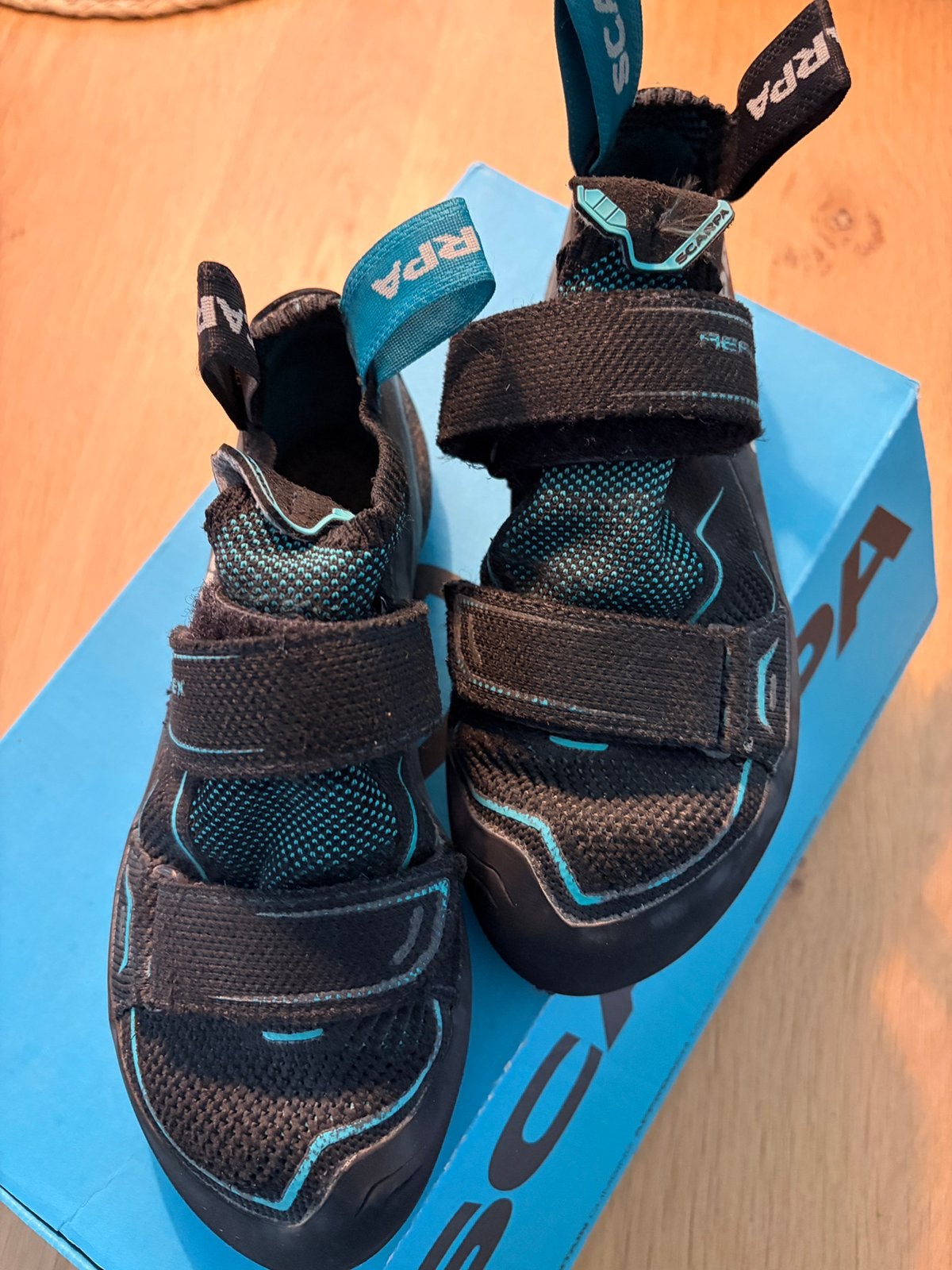 Klomschoenen Scarpa reflex VS WMN dames, Ophalen of Verzenden, Gebruikt, Klimsportschoenen