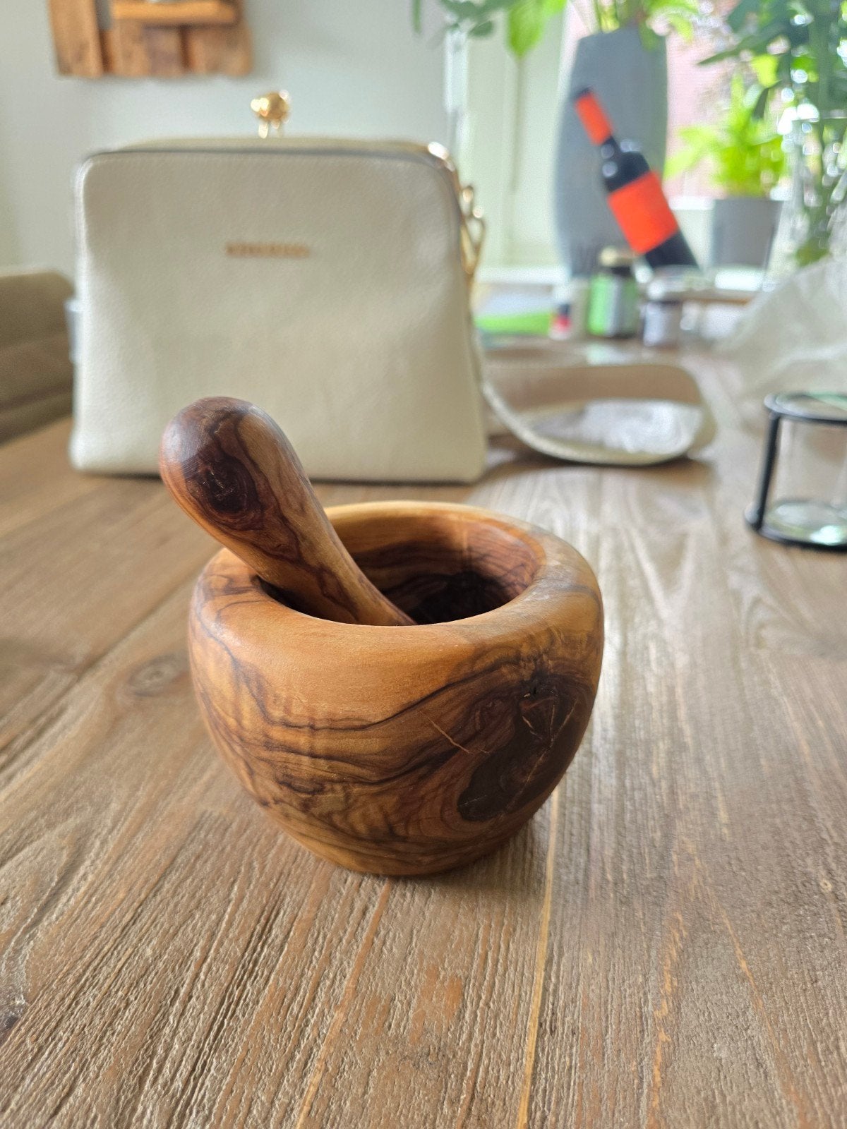 Olijfhouten vijzel met stamper, Hout, Ophalen of Verzenden, Bruin, Overige typen