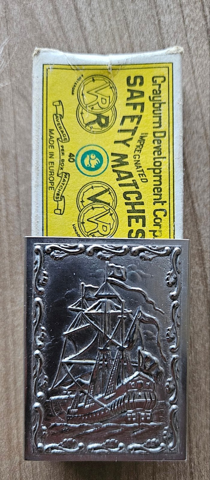 Lucifers doosje houder, Verzamelen, Ophalen of Verzenden, Zo goed als nieuw, Luciferdoosjes of -merken