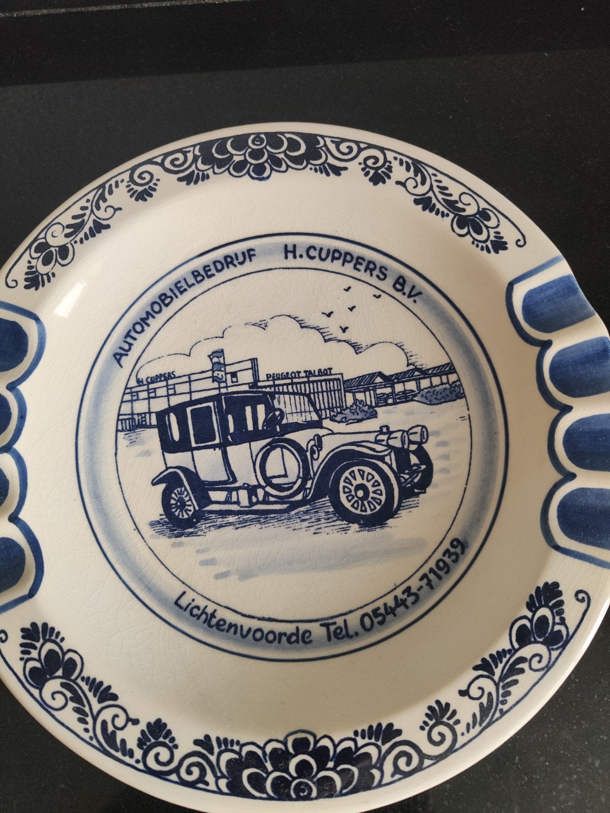Lichtenvoorde automobielbedrijf H.Cuppers asbak  Delft Blauw, Ophalen of Verzenden