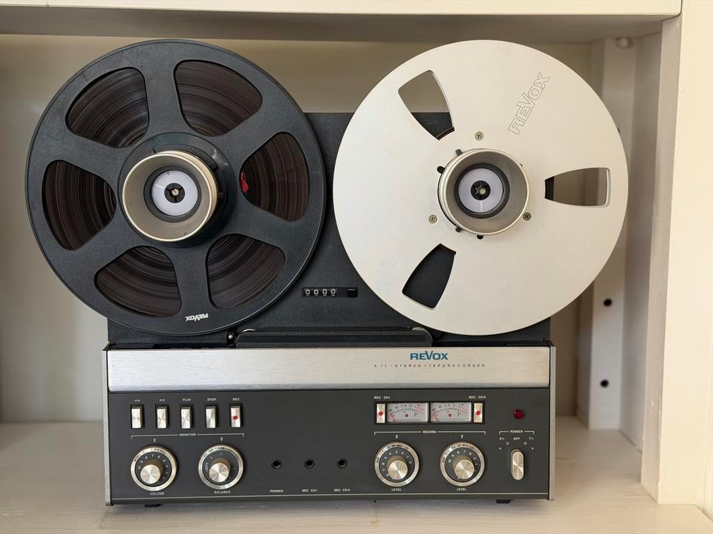 ReVox A77 – Iconische Open-Reel Bandrecorder – Vintage Audio, Audio, Tv en Foto, Bandrecorders, Ophalen, Bandrecorder, Met banden