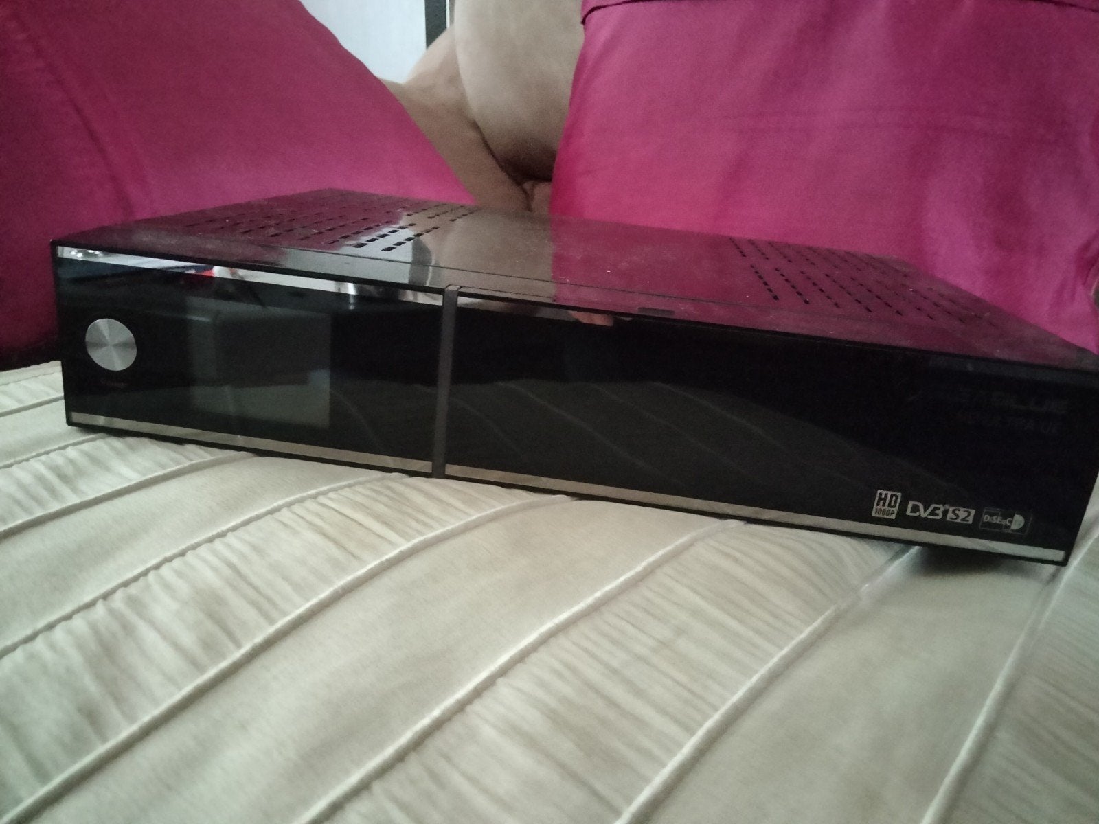 Gigablue HD Ultra UE, Ophalen of Verzenden, 70 watt of meer, Overige merken, Overige spelers
