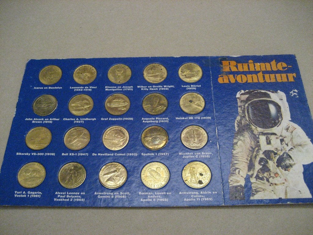 Ruimteavontuur munten Shell, Ophalen