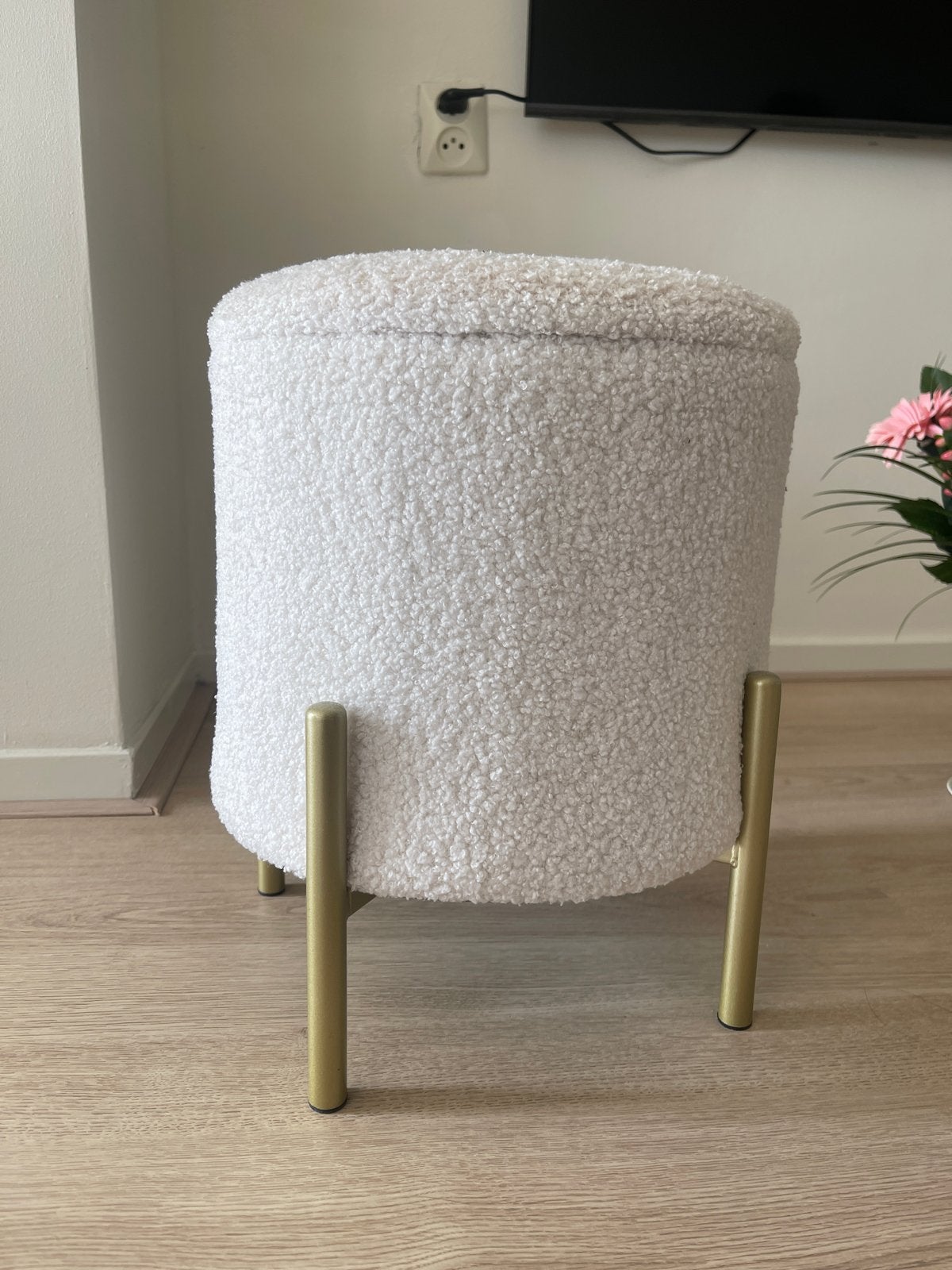 Witte teddy poef met gouden poten, Ophalen, Zo goed als nieuw, Overige materialen
