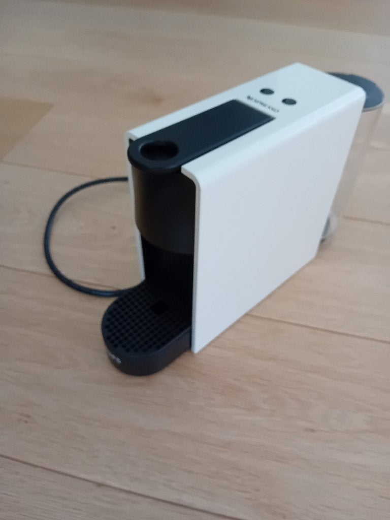 Krups Nespresso Essenza Mini XN1101 Wit, Ophalen, Espresso apparaat, Zo goed als nieuw, 1 kopje