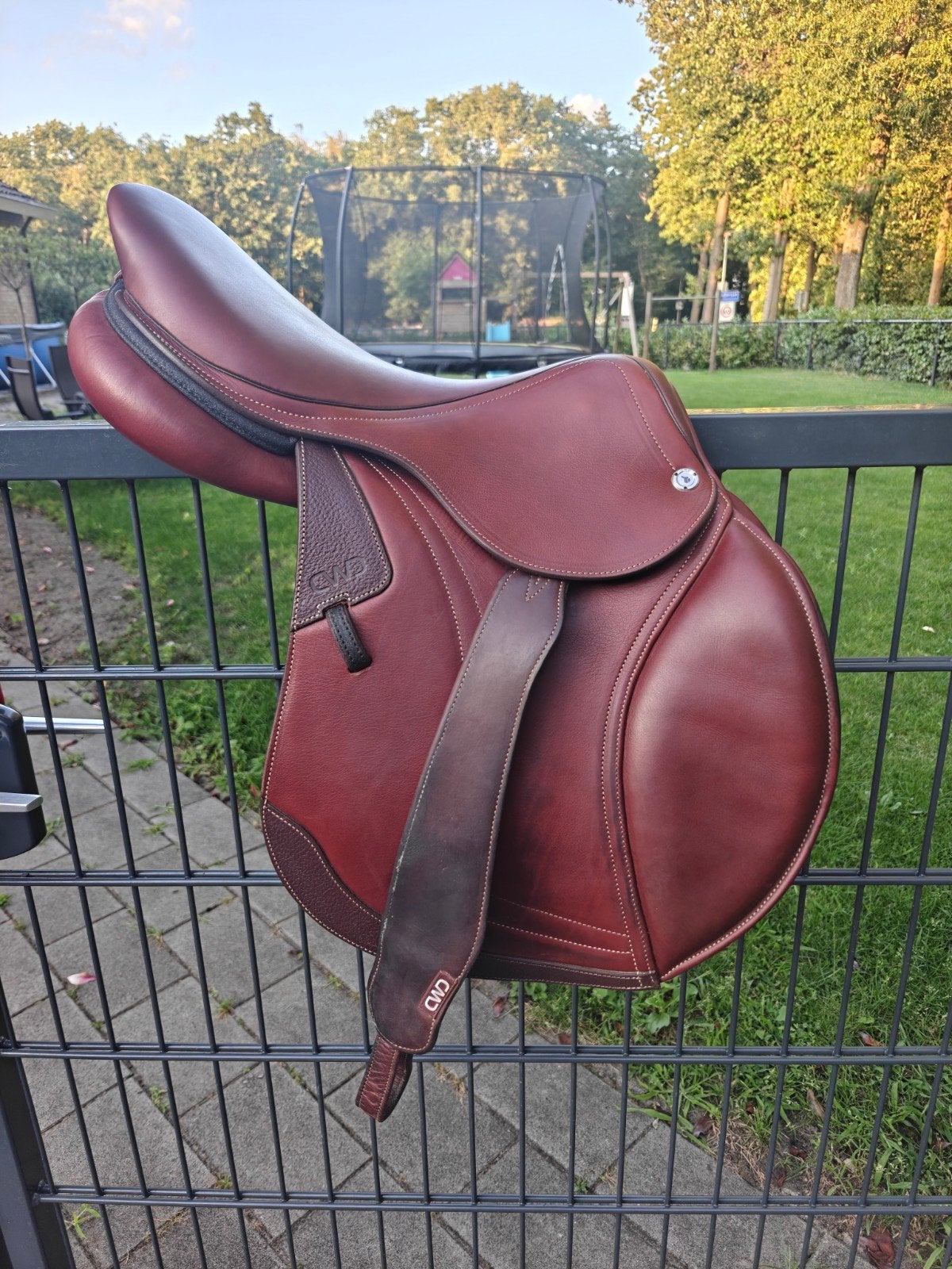 🌟 TE KOOP | CWD SE03 Springzadel – Nieuwstaat – 17 inch 🌟, Schoft-/schoudervrijheid, Vlakke zit, M (17 inch), Ophalen of Verzenden