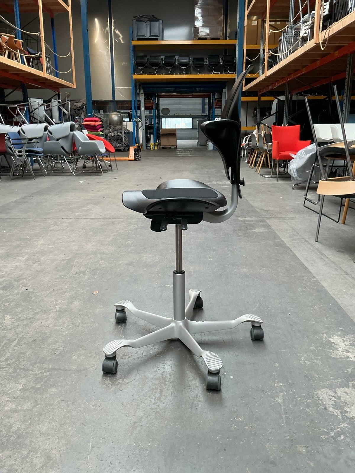 HAG Capisco 8010 Puls Bureaustoel | Zithoogte 47-65 | Zwart, Huis en Inrichting, Bureaustoelen, Gebruikt, -, Zwart, -