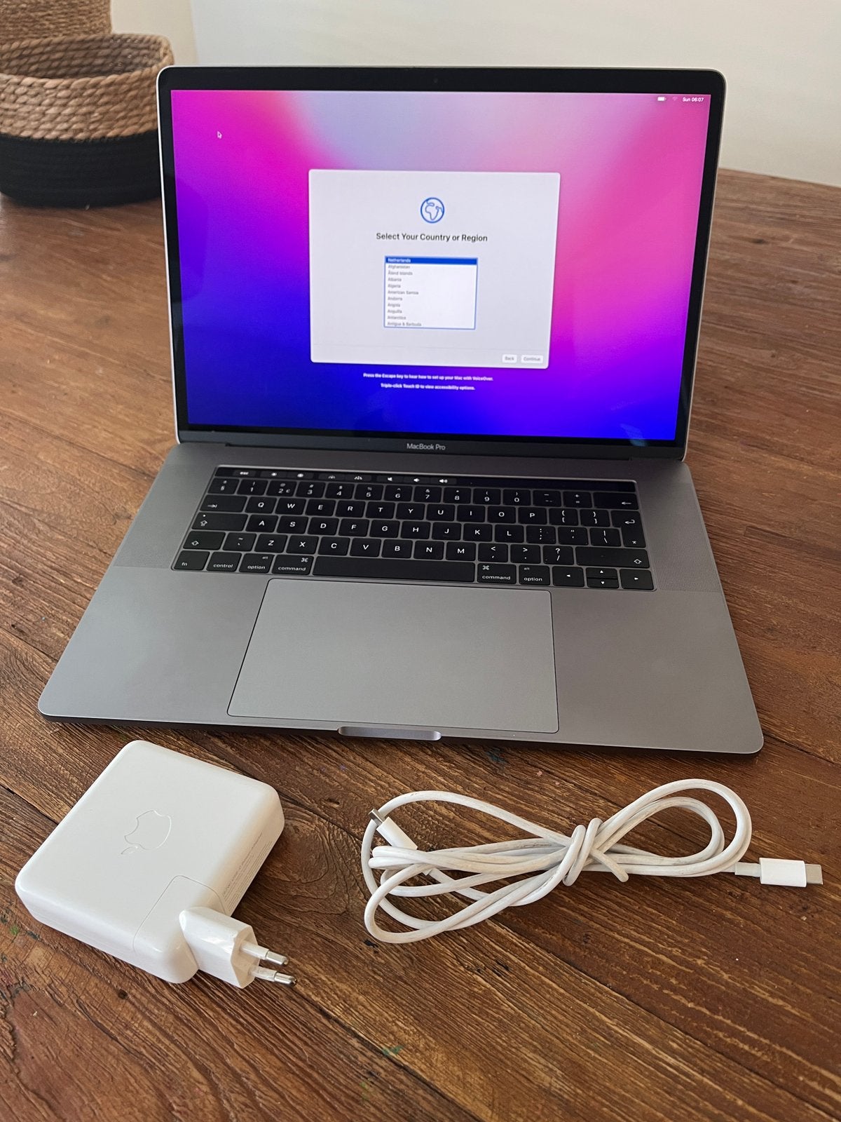 MacBook Pro 15” Touch Bar | i7 | 16GB | 256GB |212 laadcycli, Computers en Software, 2 tot 3 Ghz, 15 inch, Zo goed als nieuw, Ophalen