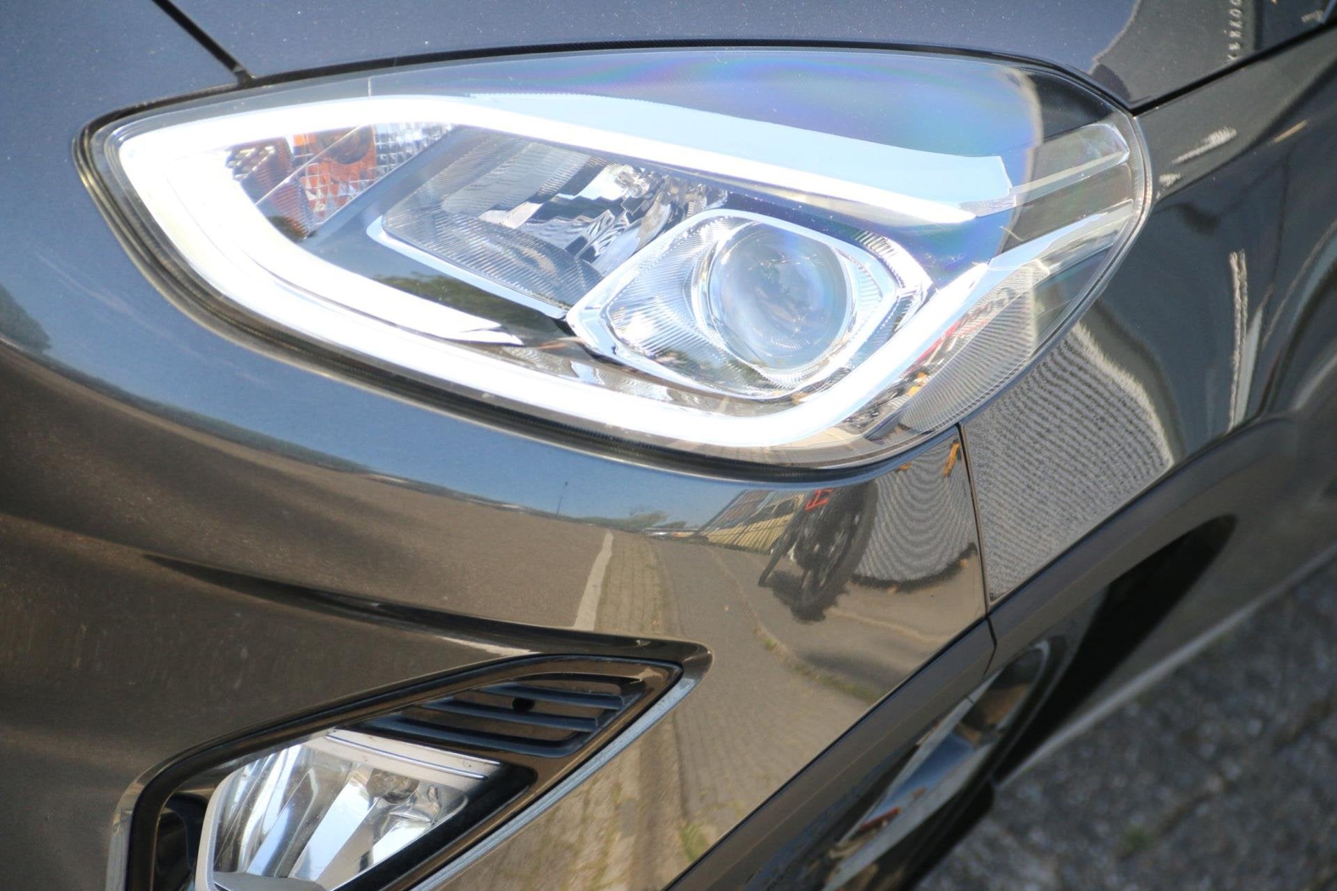 Ford Fiesta 1.0 EcoBoost Active AUTOMAAT PANO-DAK NAP!, Dealer onderhouden, Stof, Gebruikt, Euro 6