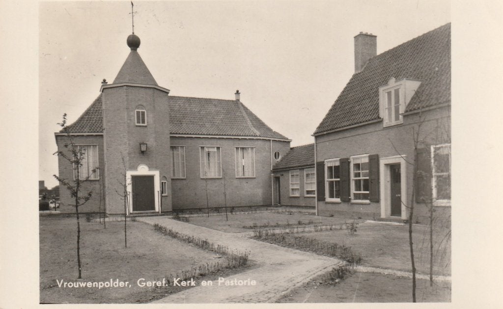Vrouwenpolder geref. kerk, Verzamelen, Ophalen of Verzenden, 1940 tot 1960, Gelopen, Zeeland