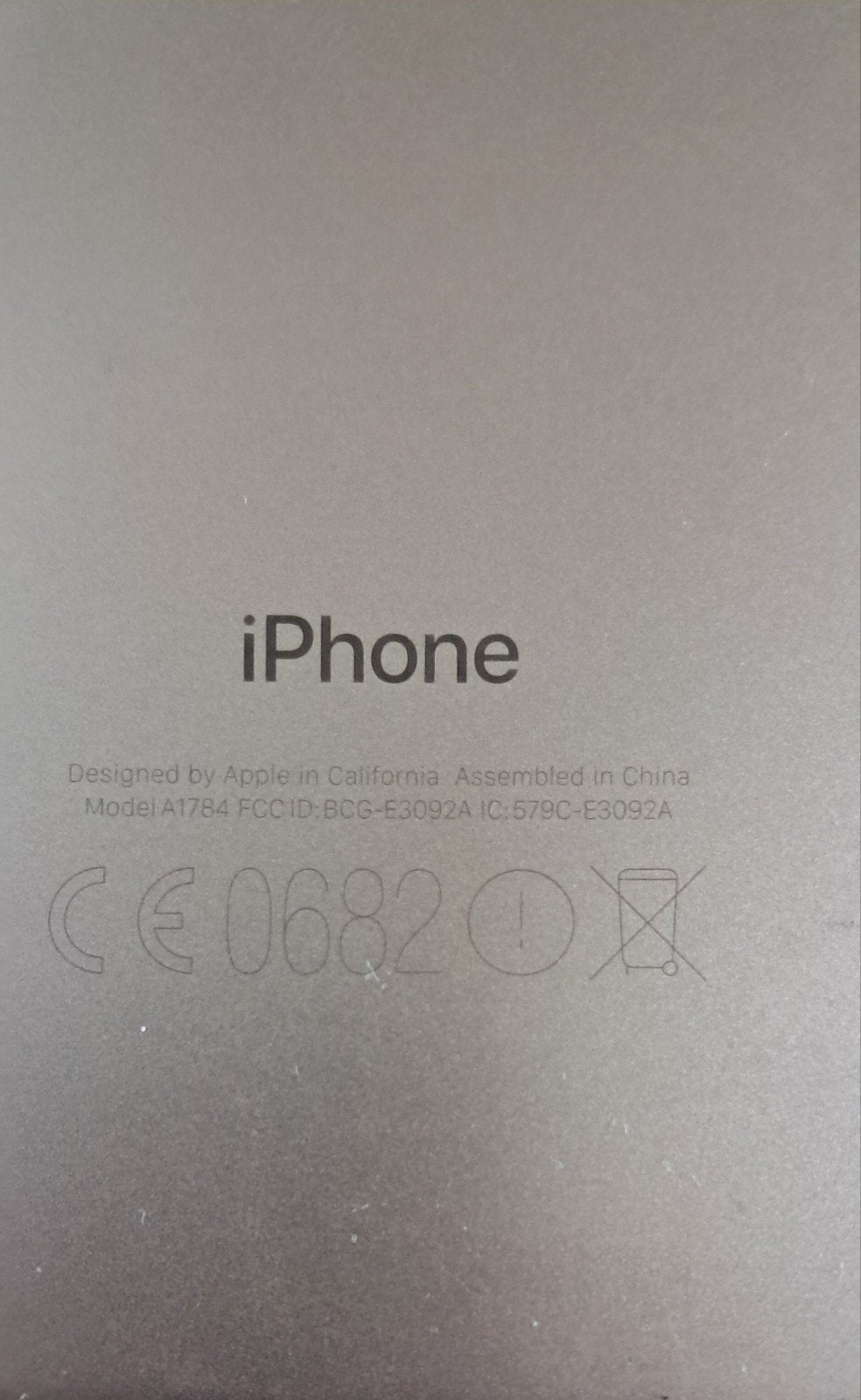 iPhone 7 (A1784) en iPad (A1567) - Gebruikt, Telecommunicatie, Ophalen, Gebruikt, IPhone 7