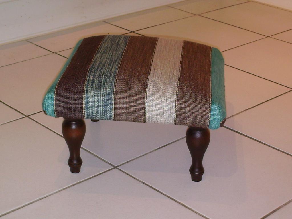 Weer een NIEUWE KELIM footstool gemaakt !!, Huis en Inrichting, Minder dan 50 cm, Vierkant, Nieuw, Minder dan 50 cm