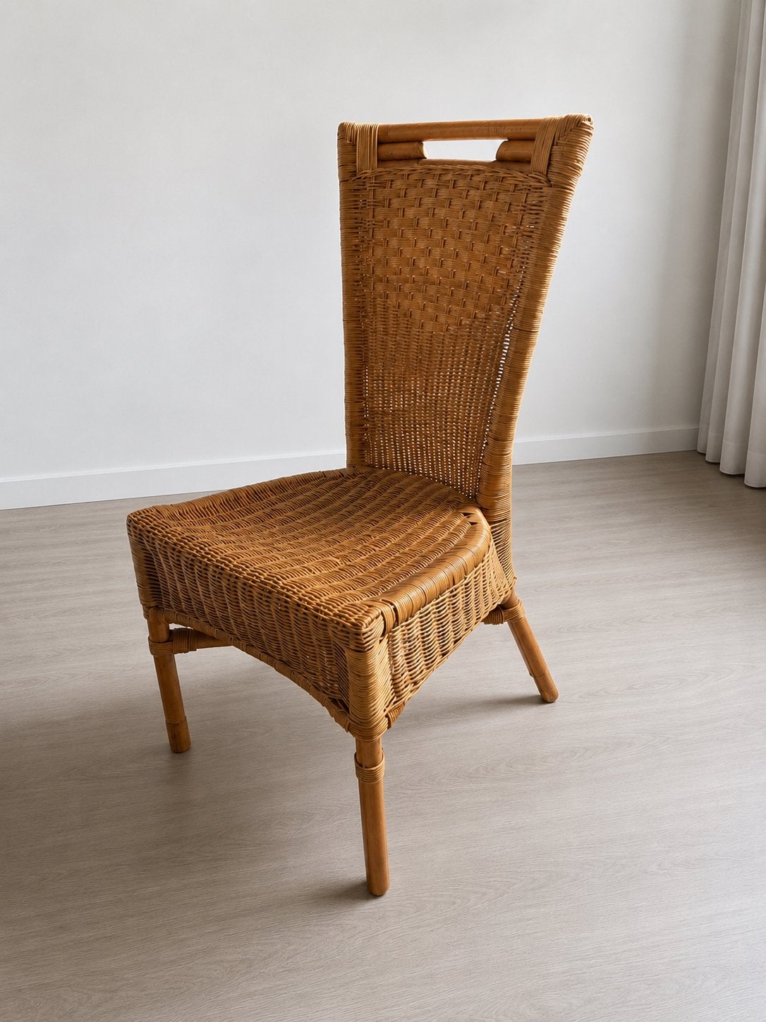 2 Stijlvolle Rotan Stoelen - Perfect voor Binnen of Buiten, Huis en Inrichting, Stoelen, Zo goed als nieuw, Eén, Riet of Rotan
