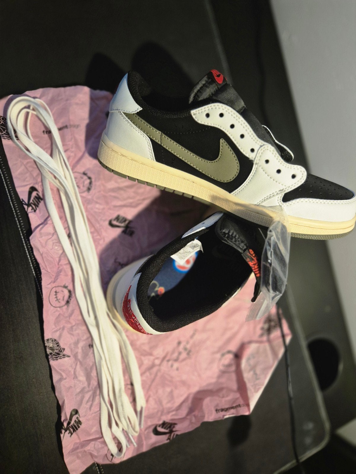 Travis scott, Kleding | Heren, Schoenen, Overige kleuren, Nike Jordan, Nieuw, Ophalen of Verzenden