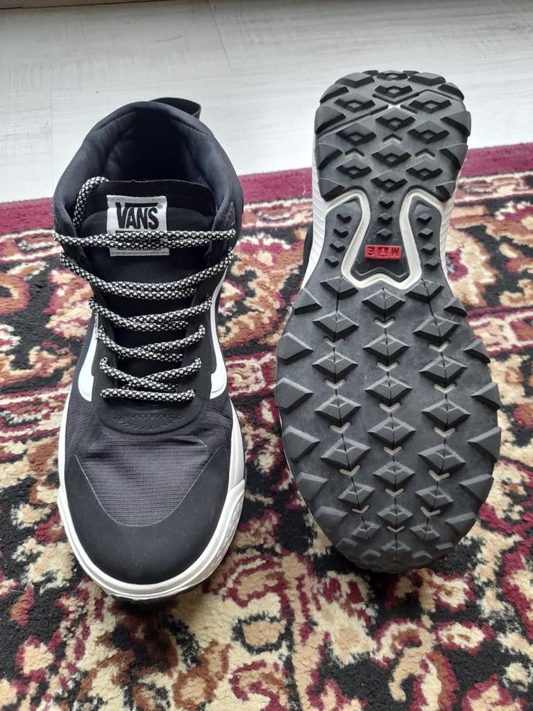 Wandelschoenen Vans MTE, Ophalen, Zwart, Zo goed als nieuw, Vans