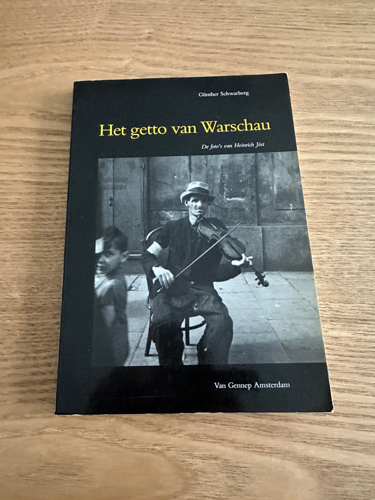 Het getto van Warschau  Günther Schwarberg, Boeken, Ophalen of Verzenden, Gelezen