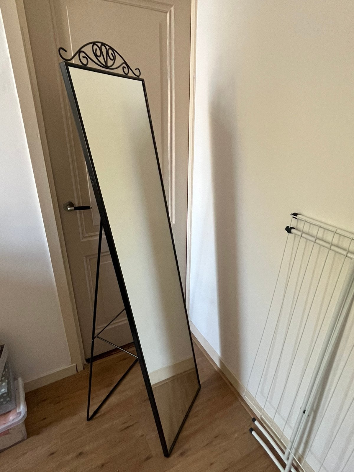 Ikea staande spiegel karmsund, Huis en Inrichting, Woonaccessoires | Spiegels, Ophalen, Minder dan 50 cm, Zo goed als nieuw, 150 tot 200 cm