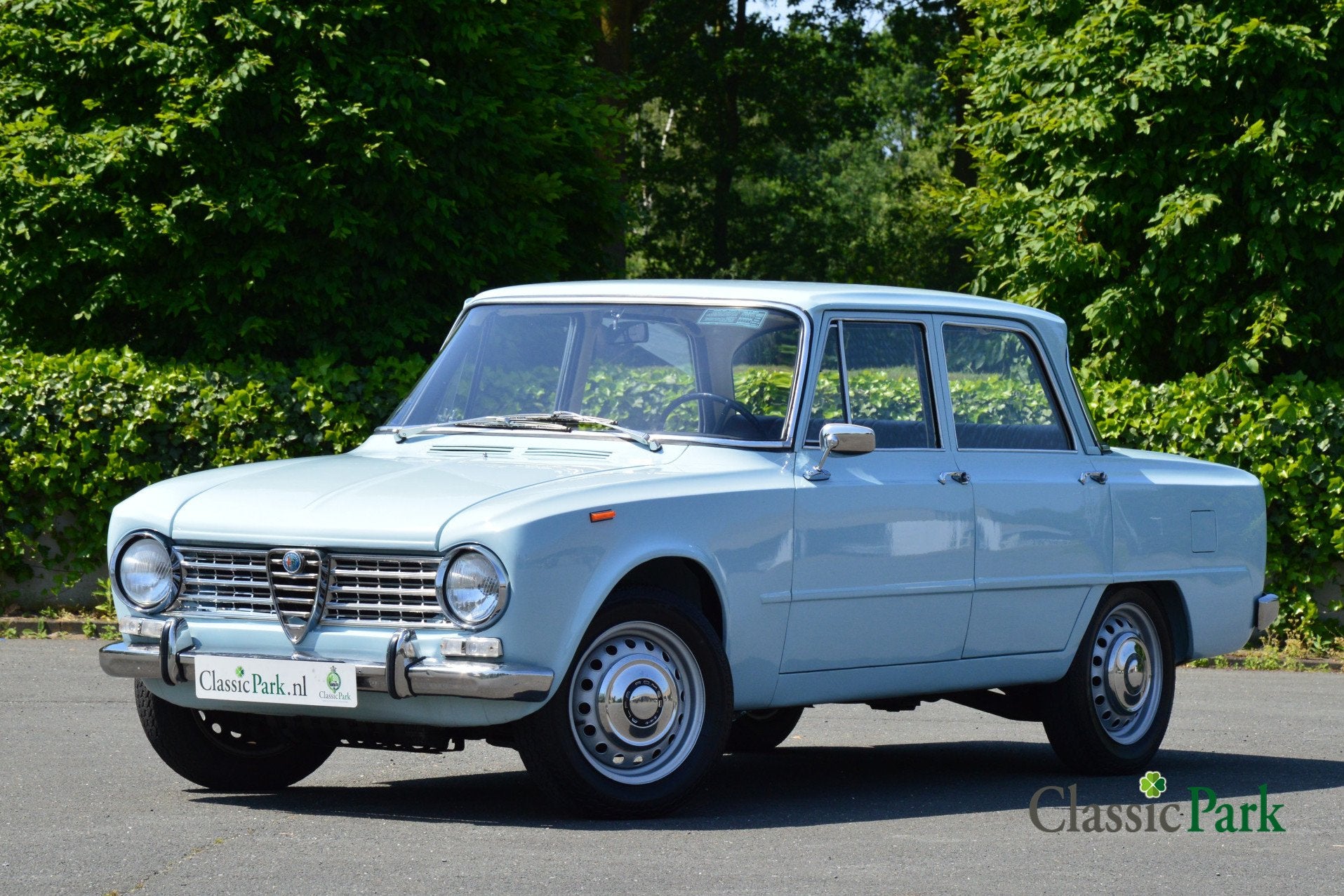 Alfa Romeo Giulia 1300 (bj 1967), Lederen bekleding, Blauw, Leder, Handgeschakeld