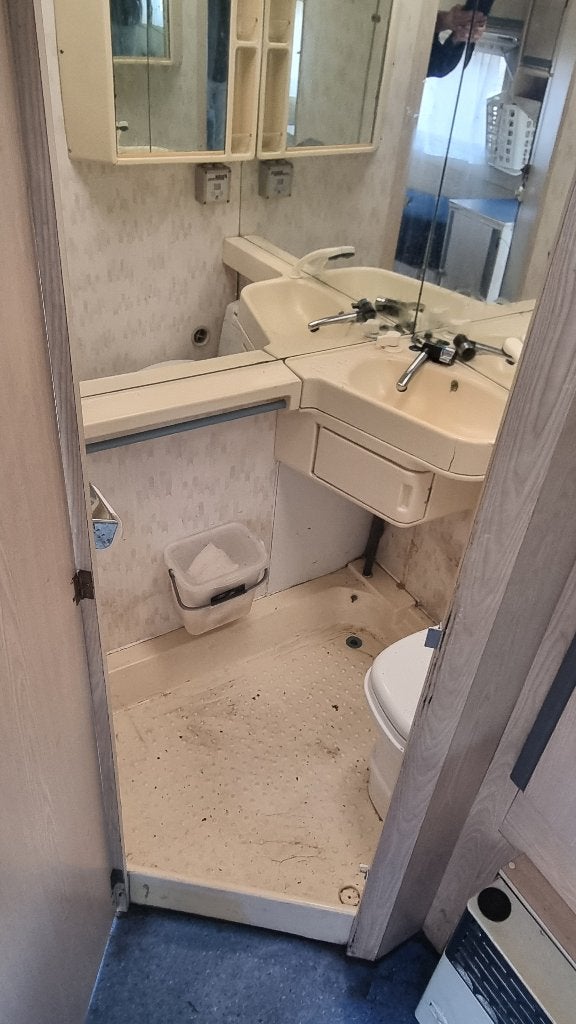 Camper toiletruimte toilet badkamer onderdelen, Caravans en Kamperen, Verzenden