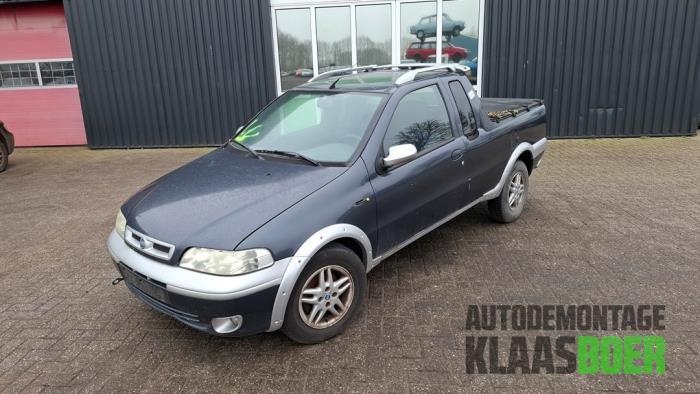 Motorkap van een Fiat Strada, Auto-onderdelen, Gebruikt, -, -, 6 maanden garantie