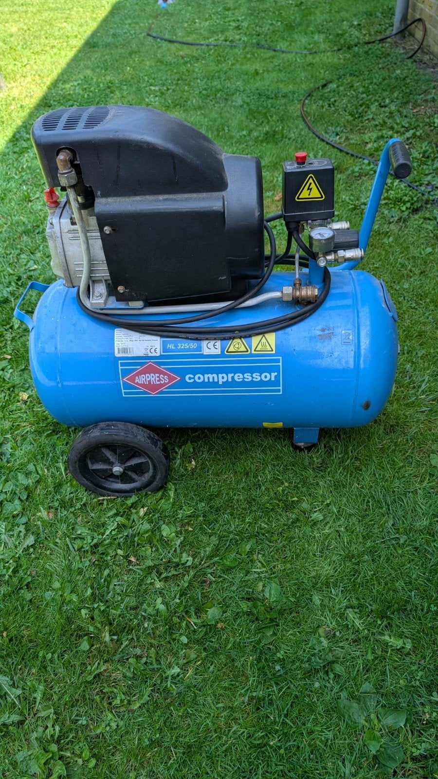 Nette Airpress compressor, 25 tot 100 liter, Ophalen of Verzenden, 200 tot 400 liter/min
