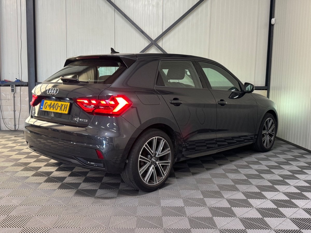 Audi A1 Sportback 30 TFSI 85kw | Epic Advanced | Airco-Ecc |, Auto's, Euro 6, Bedrijf, 115 pk, 3 cilinders