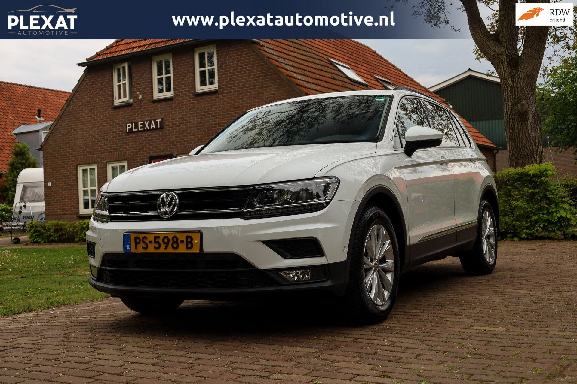 Volkswagen Tiguan 1.4 TSI ACT Comfortline DSG. | Panorama |, 4 cilinders, 150 pk, Alcantara, Wit