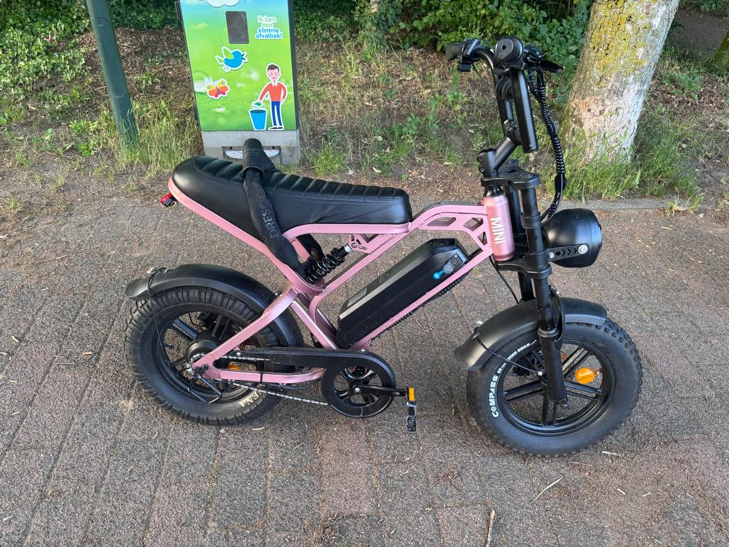Fatbike v20 mini - Roze, Zo goed als nieuw, Minder dan 47 cm, 30 tot 50 km per accu, Ophalen