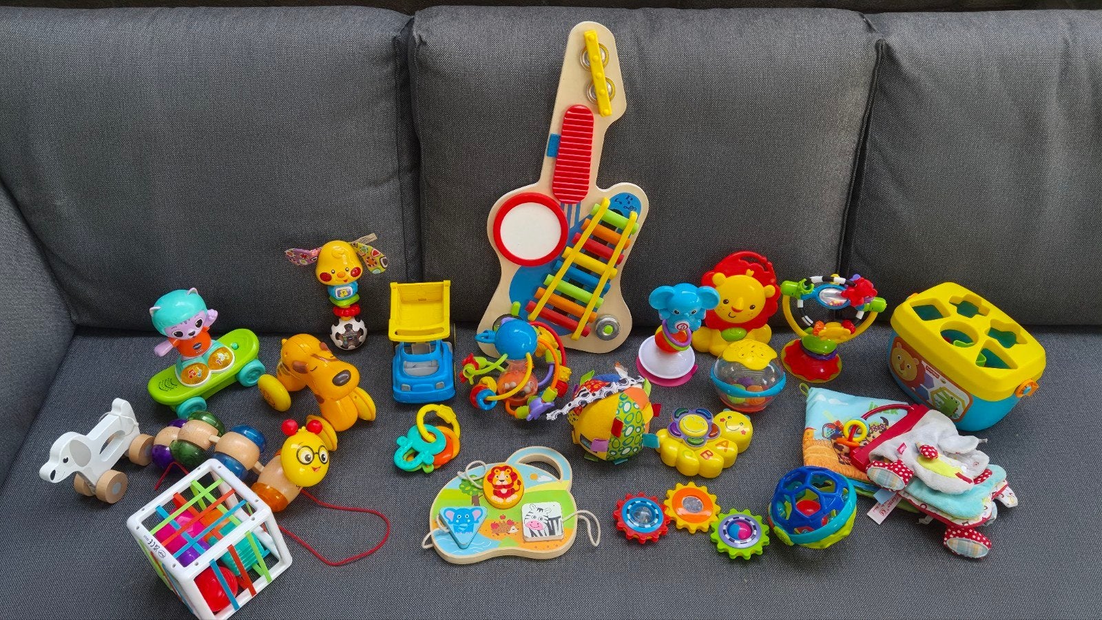 Grote set baby- en peuterspeelgoed, diverse merken, Kinderen en Baby's, Speelgoed | Babyspeelgoed, Ophalen, Zo goed als nieuw