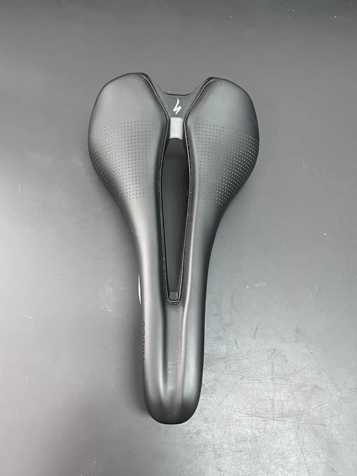 Specialized Romin Evo pro Zadel 143mm - Zo goed als nieuw, Ophalen of Verzenden, Zo goed als nieuw, Zadel, Racefiets