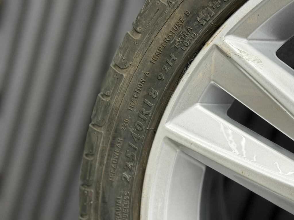 18 inch Volkswagen Golf 5 6 7 8 all season €599,-, Ophalen, Gebruikt, All Season, Banden en Velgen