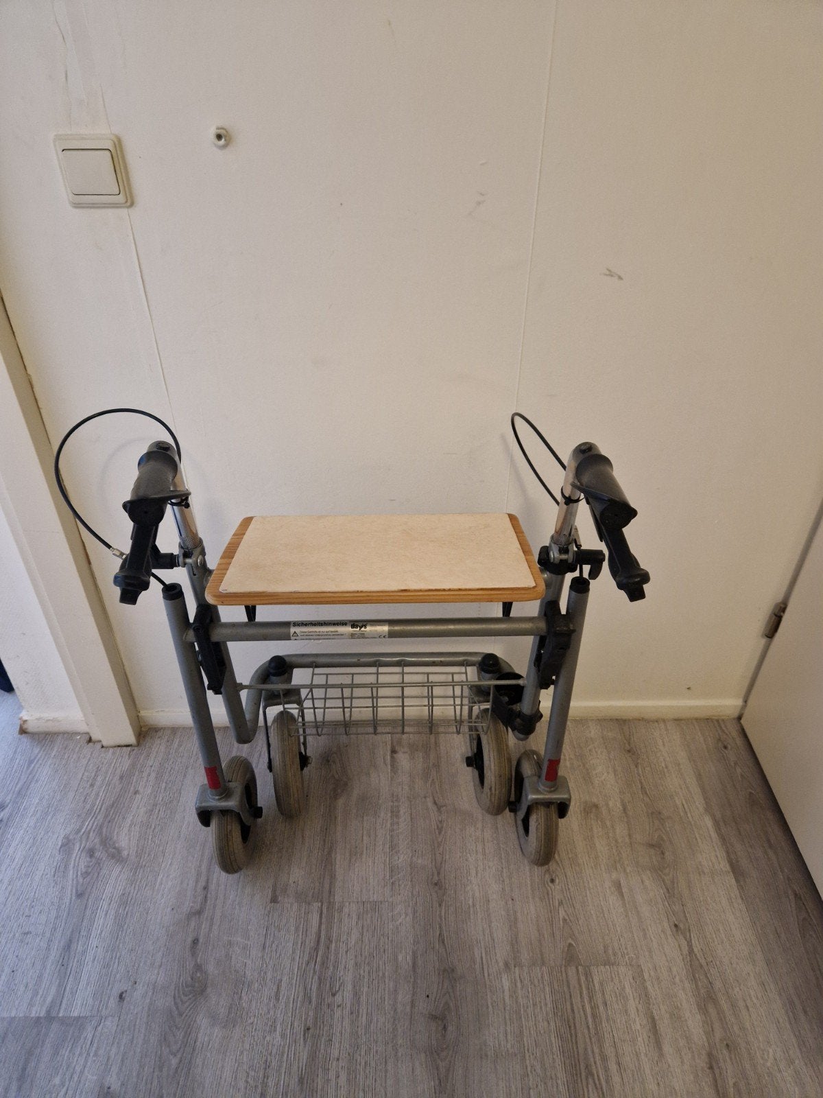 stevige Rollator 15 euro, Diversen, Ophalen, Opvouwbaar, Gebruikt