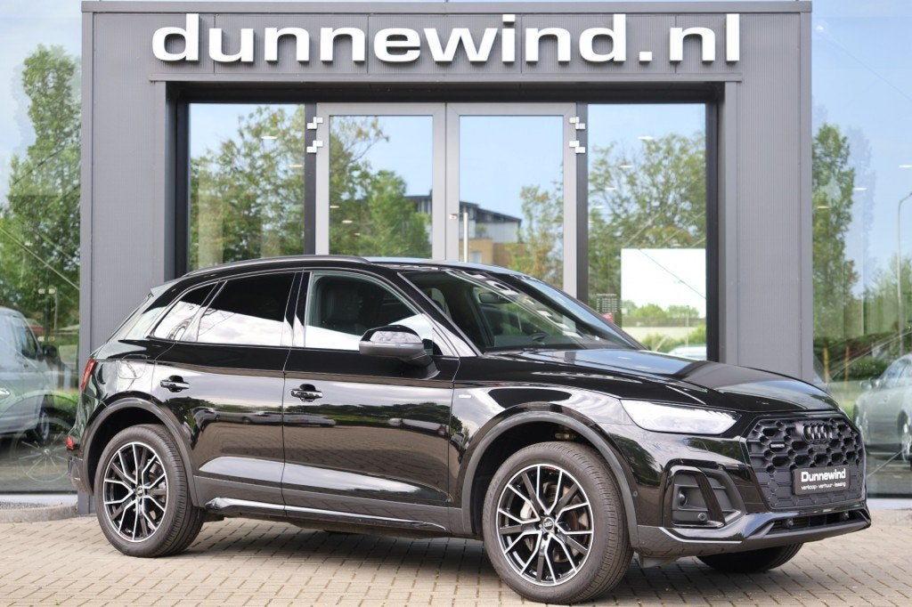 Audi Q5 50 TFSI E QUATTRO S LINE *MATIRX*RS-STOEL*HUD*ADAPTI, Automaat, Gebruikt, Zwart, Bedrijf