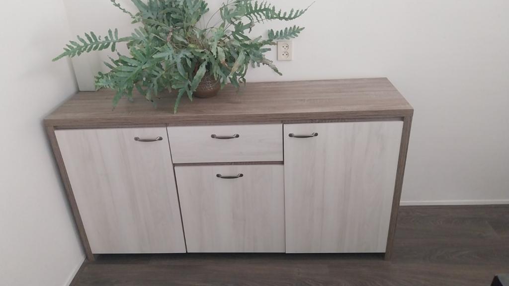 Dressoir, Ophalen, Overige materialen, 150 tot 200 cm, Zo goed als nieuw