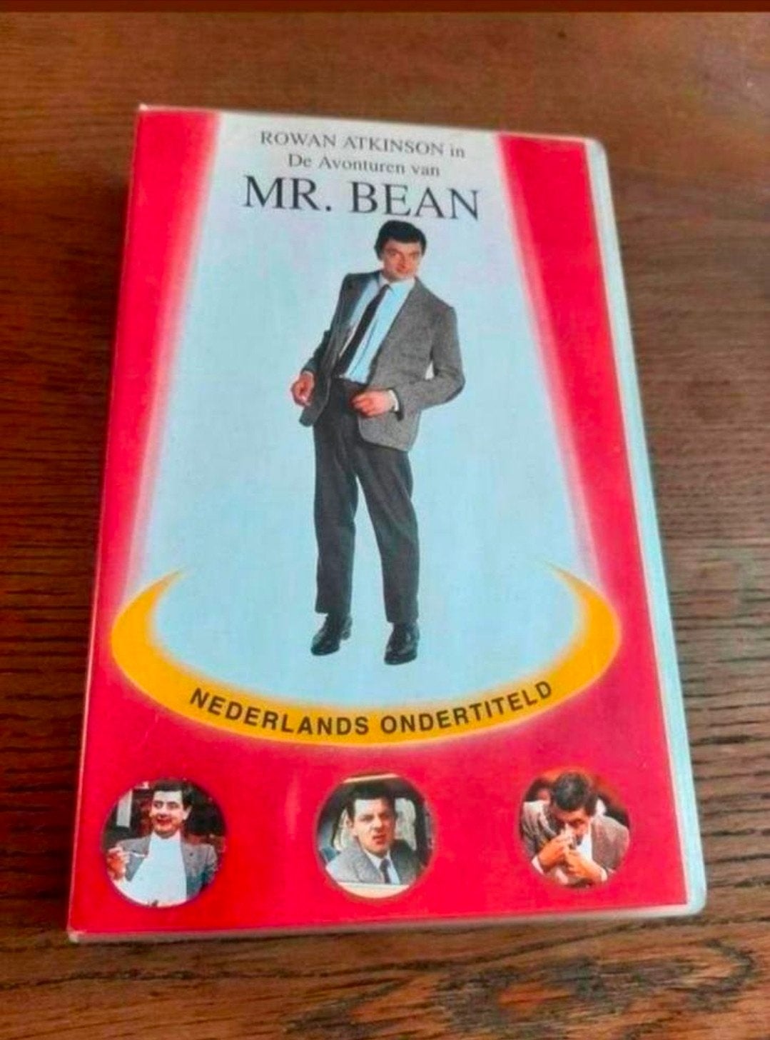 De Avonturen van Mr. Bean videoband., Alle leeftijden, Ophalen of Verzenden, Gebruikt, Tv-serie of Tv-programma