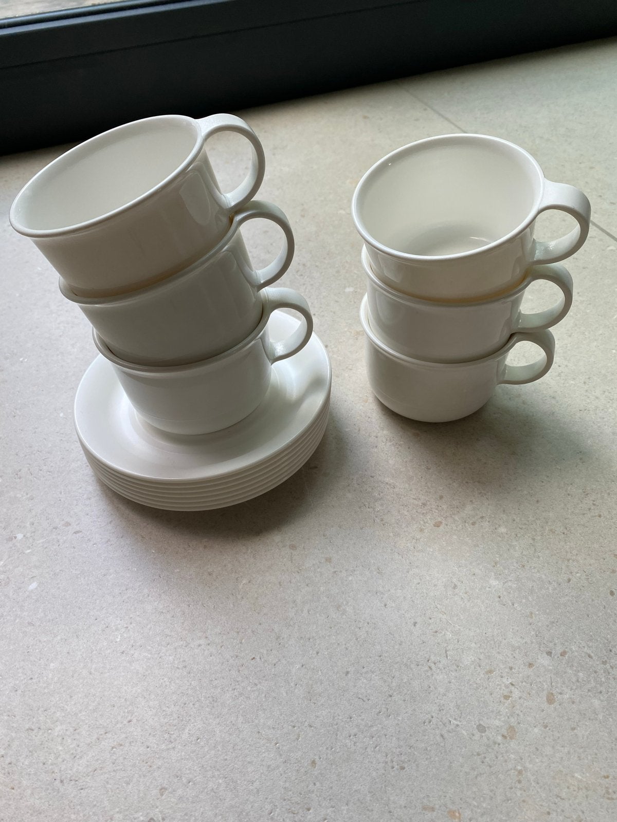 Tupperware kopjes en schoteltjes -Set van 6 ideaal camping, Ophalen of Verzenden, Gebruikt, Wit, Overige typen