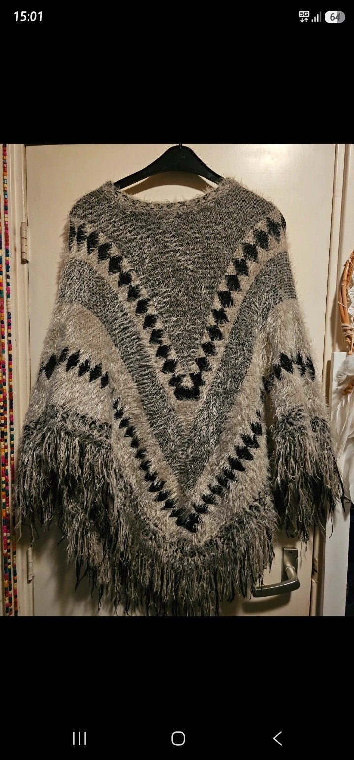 Le Hippie Poncho - Zwart, Beige, Grijs - Maat M, Kleding | Dames, Maat 38/40 (M), Le Hippie, Verzenden, Zwart