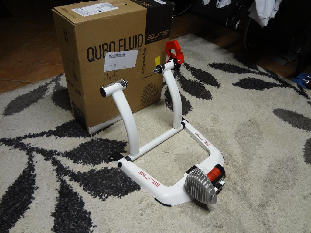 Nieuwstaat Elite Qubo Fluid fiets trainer, Ophalen of Verzenden, Nieuw, Overige typen
